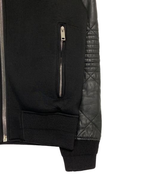 GIVENCHY（ジバンシィ）GIVENCHY (ジバンシィ) レザースリーブジップパーカー ブラック サイズ:44の古着・服飾アイテム