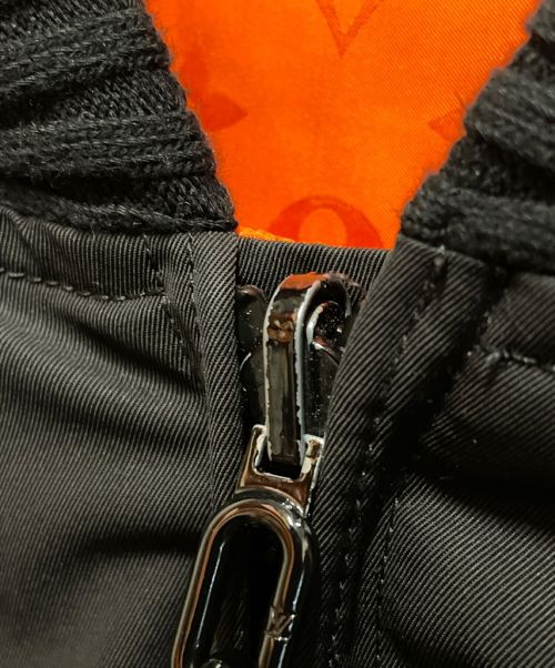 LOUIS VUITTON（ルイ ヴィトン）LOUIS VUITTON (ルイ ヴィトン) リバーシブルボンバージャケット ブラック×オレンジ サイズ:48の古着・服飾アイテム