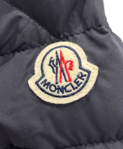 MONCLER（モンクレール）MONCLER (モンクレール) YERES/ダウンジャケット ネイビー サイズ:5 未使用品の古着・服飾アイテム