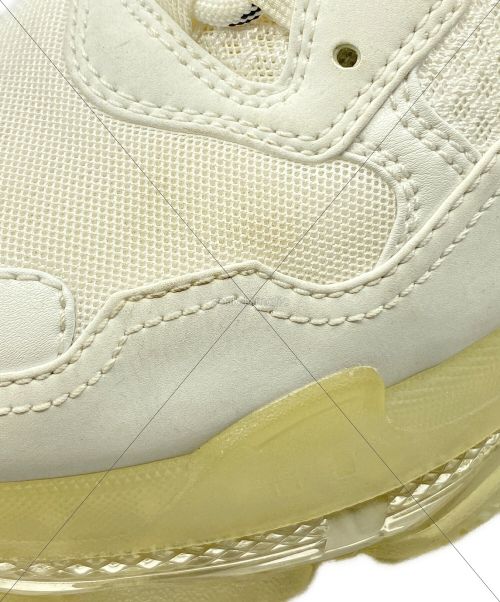 BALENCIAGA（バレンシアガ）BALENCIAGA (バレンシアガ) Triple S ホワイト サイズ:41の古着・服飾アイテム