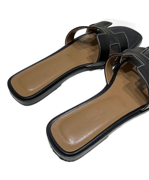 HERMES（エルメス）HERMES (エルメス) Hロゴサンダル ブラック サイズ:36 1/2の古着・服飾アイテム
