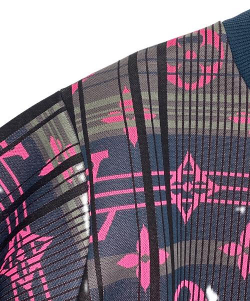 LOUIS VUITTON（ルイ ヴィトン）LOUIS VUITTON (ルイ ヴィトン) モノグラムスウェット グリーン×ピンク サイズ:Lの古着・服飾アイテム