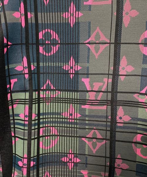 LOUIS VUITTON（ルイ ヴィトン）LOUIS VUITTON (ルイ ヴィトン) モノグラムスウェット グリーン×ピンク サイズ:Lの古着・服飾アイテム