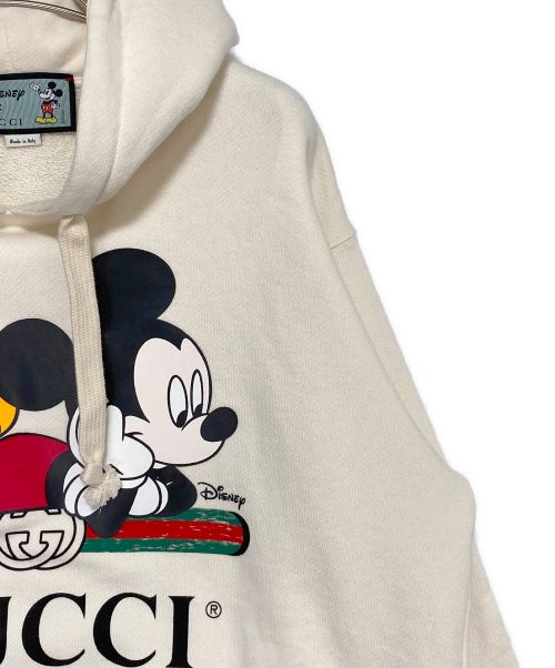 GUCCI（グッチ）GUCCI (グッチ) DISNEY (ディズニー) ミッキープリントプルオーバーパーカー アイボリー サイズ:Mの古着・服飾アイテム
