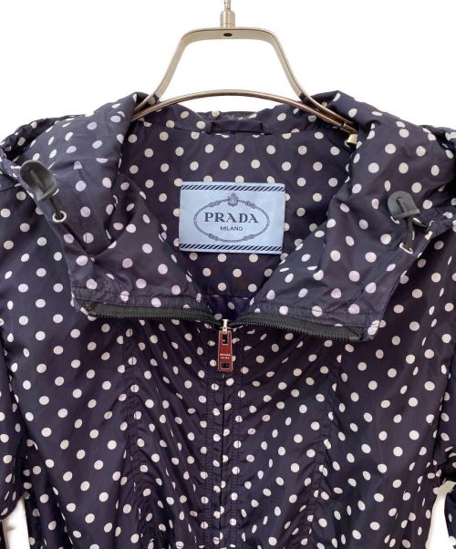 PRADA（プラダ）PRADA (プラダ) ドッド柄ナイロンジップパーカー ネイビー サイズ:36の古着・服飾アイテム