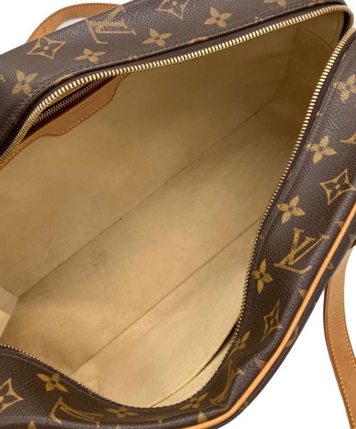 LOUIS VUITTON（ルイ ヴィトン）LOUIS VUITTON (ルイ ヴィトン) シテGM ブラウン サイズ:GMの古着・服飾アイテム