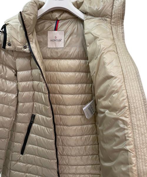 MONCLER（モンクレール）MONCLER (モンクレール) MENTHE/ダウンコート ベージュ サイズ:３の古着・服飾アイテム