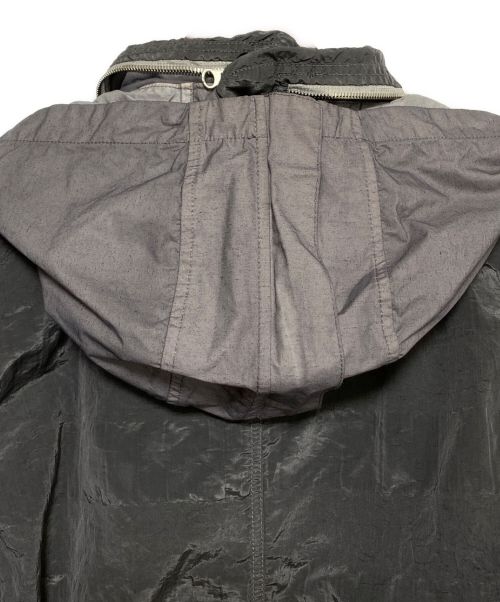 STONE ISLAND（ストーンアイランド）STONE ISLAND (ストーンアイランド) SHADOW PROJECTストライプナイロンコート グレー サイズ:Lの古着・服飾アイテム