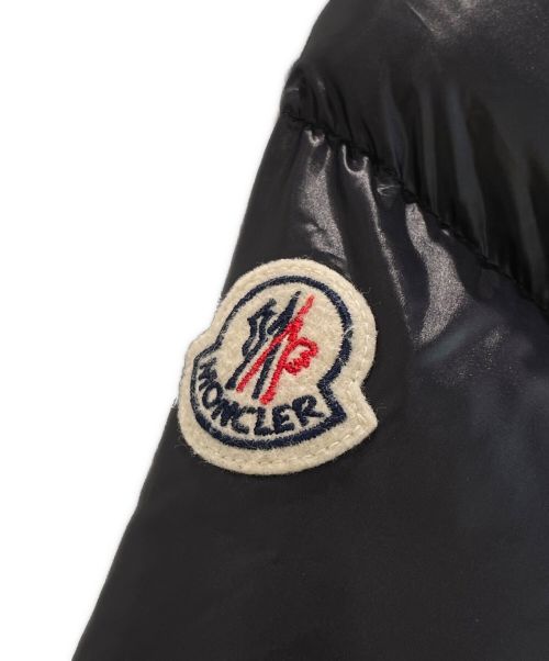 MONCLER（モンクレール）MONCLER (モンクレール) SERIFUR GIUBBOTTO ダウンジャケット ブラックの古着・服飾アイテム