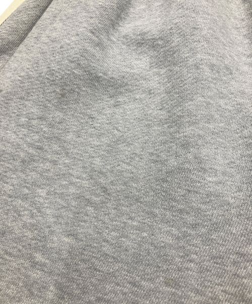 GUCCI（グッチ）GUCCI (グッチ) タイガーワッペンスウェットパンツ グレー サイズ:Sの古着・服飾アイテム