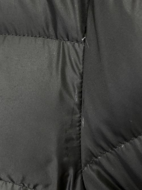 MONCLER（モンクレール）MONCLER (モンクレール) GOUTER ホワイト×ブラックの古着・服飾アイテム
