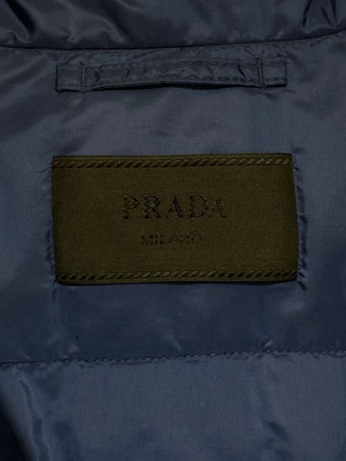 PRADA（プラダ）PRADA (プラダ) プレートダウンジャケット ブルー サイズ:48の古着・服飾アイテム