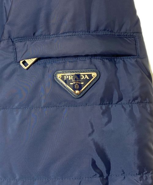 PRADA（プラダ）PRADA (プラダ) プレートダウンジャケット ブルー サイズ:48の古着・服飾アイテム