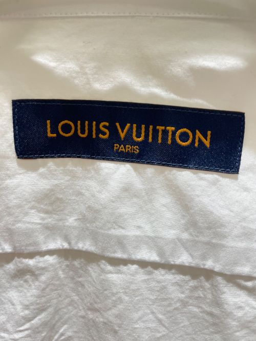 LOUIS VUITTON（ルイ ヴィトン）LOUIS VUITTON (ルイ ヴィトン) Logo print shirt ホワイト×ネイビー サイズ:Sの古着・服飾アイテム