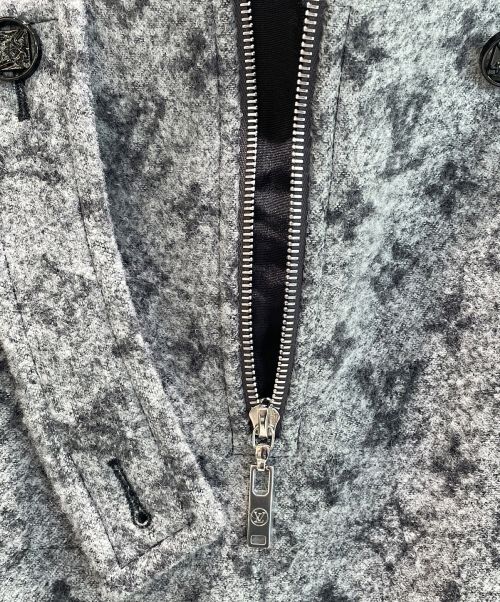 LOUIS VUITTON（ルイ ヴィトン）LOUIS VUITTON (ルイ ヴィトン) モノグラム マルタンガール スカート グレー サイズ:34の古着・服飾アイテム