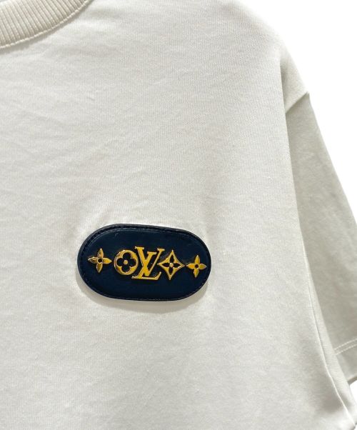 LOUIS VUITTON（ルイ ヴィトン）LOUIS VUITTON (ルイ ヴィトン) LV モノグラム レザーパッチ Tシャツ ホワイト サイズ:Sの古着・服飾アイテム