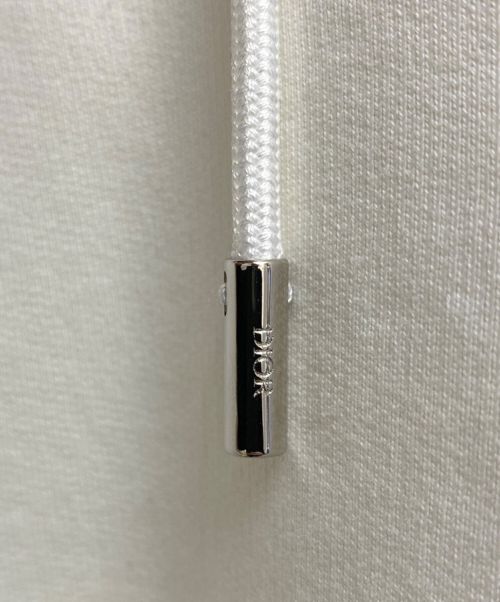 Dior（ディオール）Dior (ディオール) 23SS エンブロイダリープルオーバーパーカー アイボリー サイズ:XXLの古着・服飾アイテム