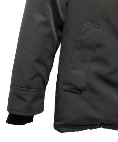 CANADA GOOSE（カナダグース）CANADA GOOSE (カナダグース) ダウンコート ネイビー サイズ:Sの古着・服飾アイテム