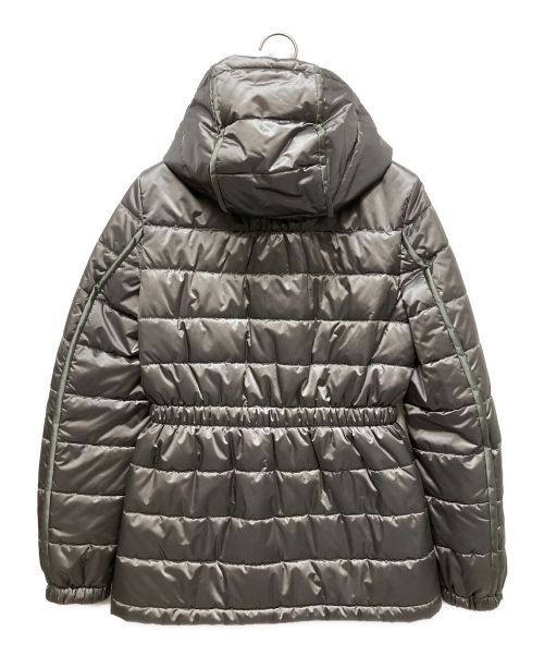 PRADA（プラダ）PRADA (プラダ) ウエストシャーリング三角プレート中綿ナイロンコート グレー サイズ:38の古着・服飾アイテム