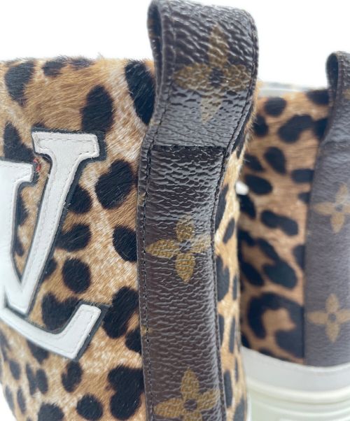 LOUIS VUITTON（ルイ ヴィトン）LOUIS VUITTON (ルイ ヴィトン) ハラコレオパードハイカットスニーカー ブラウン サイズ:38の古着・服飾アイテム
