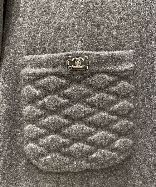 CHANEL（シャネル）CHANEL (シャネル) プッシュロックココマークボタンワンピース グレー サイズ:34の古着・服飾アイテム