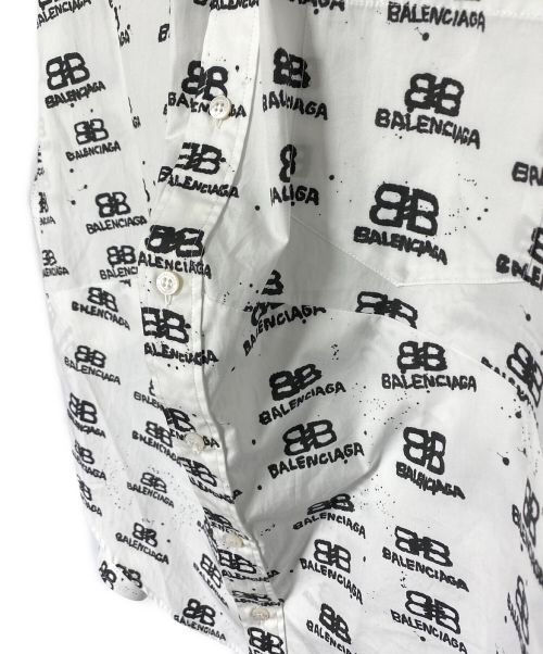 BALENCIAGA（バレンシアガ）BALENCIAGA (バレンシアガ) 総柄シャツ ホワイト×ブラック サイズ:34の古着・服飾アイテム