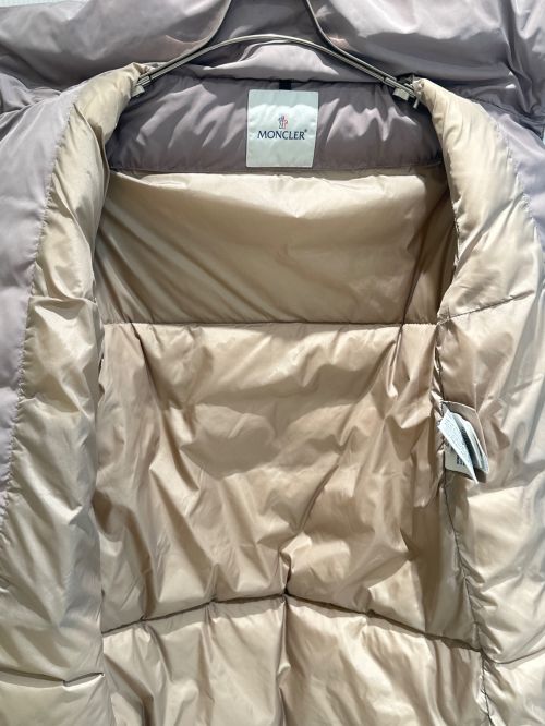 MONCLER（モンクレール）MONCLER (モンクレール) GERBOISE/ダウンコート グレーの古着・服飾アイテム