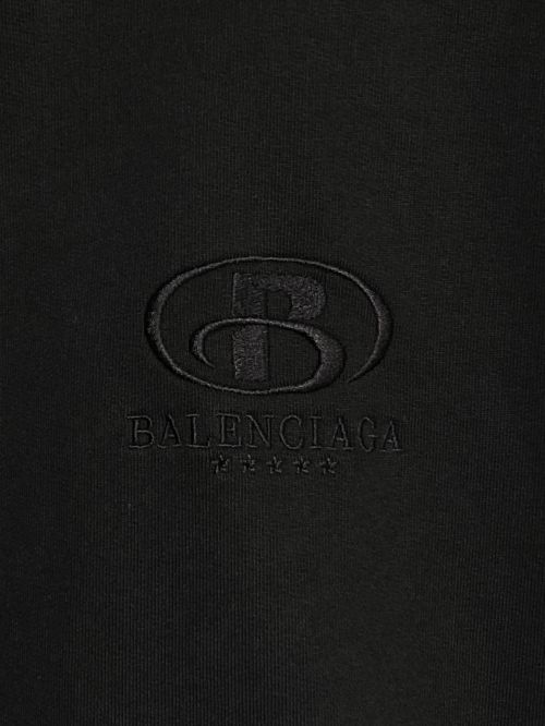 BALENCIAGA（バレンシアガ）BALENCIAGA (バレンシアガ) 刺繍ロゴプルオーバーパーカー ブラック サイズ:3の古着・服飾アイテム
