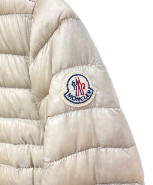 MONCLER（モンクレール）MONCLER (モンクレール) BARBEL(バレル)/ダウンコート アイボリー サイズ:1の古着・服飾アイテム