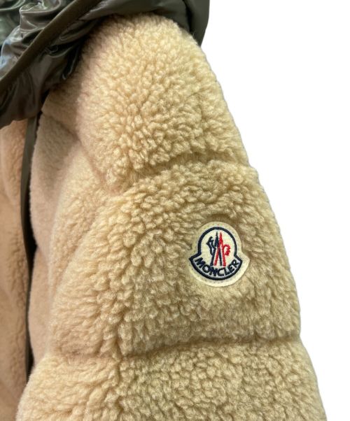 MONCLER（モンクレール）MONCLER (モンクレール) CHARAMILLON GIUBBOTTO /ダウンジャケット アイボリー×オリーブの古着・服飾アイテム