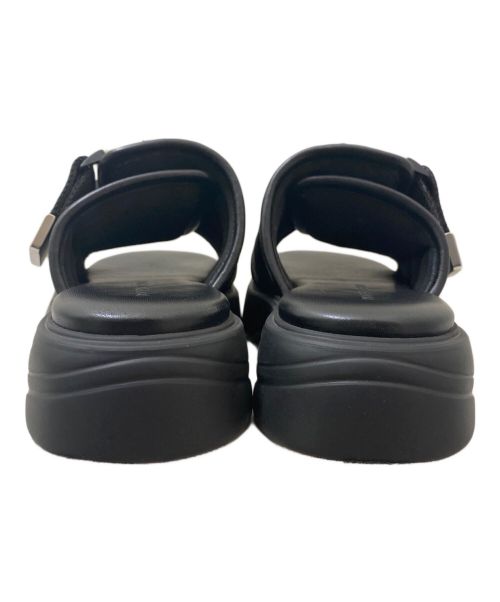 BOTTEGA VENETA（ボッテガベネタ）BOTTEGA VENETA (ボッテガベネタ) フラッシュサンダル ブラック サイズ:38の古着・服飾アイテム