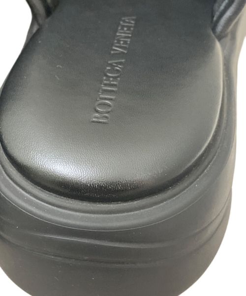 BOTTEGA VENETA（ボッテガベネタ）BOTTEGA VENETA (ボッテガベネタ) フラッシュサンダル ブラック サイズ:38の古着・服飾アイテム