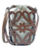 LOEWEロエベ）の古着「アナグラムカットアウトポケット」｜ブラウン×ベージュ