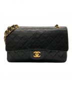 CHANELシャネル）の古着「Wフラップチェーンショルダーバッグ」｜ブラック