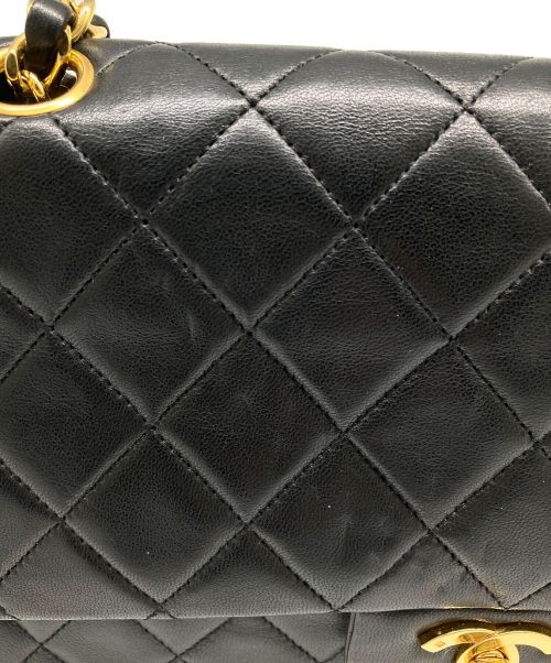 CHANEL（シャネル）CHANEL (シャネル) Wフラップチェーンショルダーバッグ ブラック サイズ:25の古着・服飾アイテム