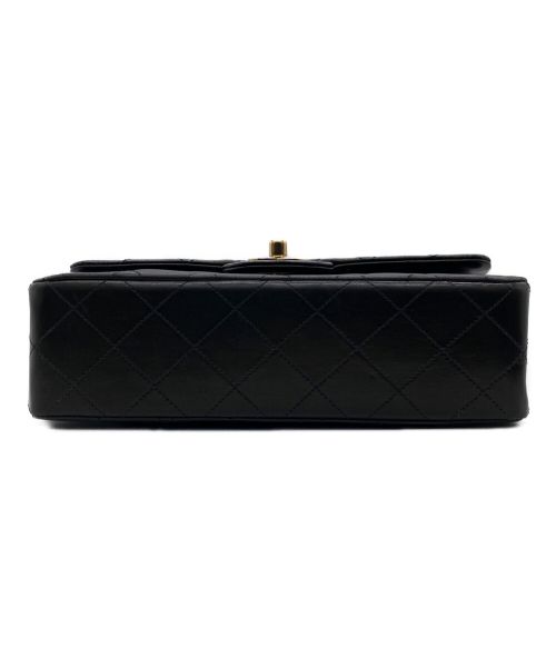 CHANEL（シャネル）CHANEL (シャネル) Wフラップチェーンショルダーバッグ ブラック サイズ:-の古着・服飾アイテム