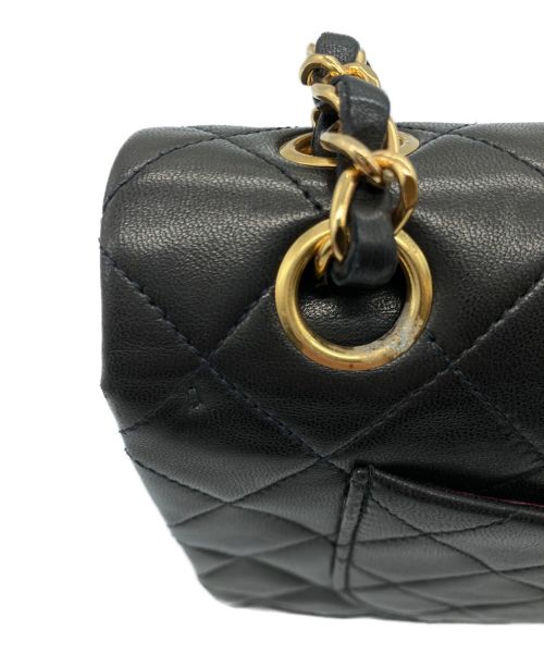 CHANEL（シャネル）CHANEL (シャネル) Wフラップチェーンショルダーバッグ ブラック サイズ:-の古着・服飾アイテム