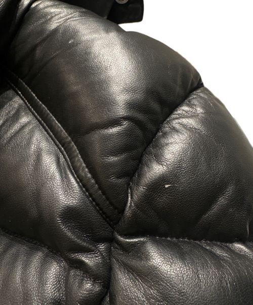 MONCLER（モンクレール）MONCLER (モンクレール) DASSIN レザーダウンジャケット ブラック サイズ:2の古着・服飾アイテム