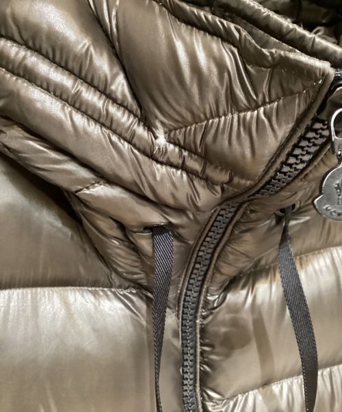 MONCLER（モンクレール）MONCLER (モンクレール) DOUDOUNE LEGERE/Down Coat （ドゥドゥンレジェールダウンコート） オリーブ サイズ:2の古着・服飾アイテム
