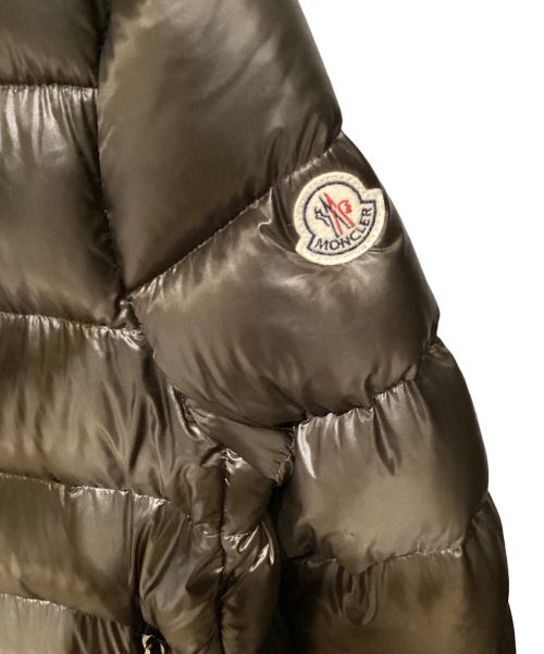 MONCLER（モンクレール）MONCLER (モンクレール) DOUDOUNE LEGERE/Down Coat （ドゥドゥンレジェールダウンコート） オリーブ サイズ:2の古着・服飾アイテム