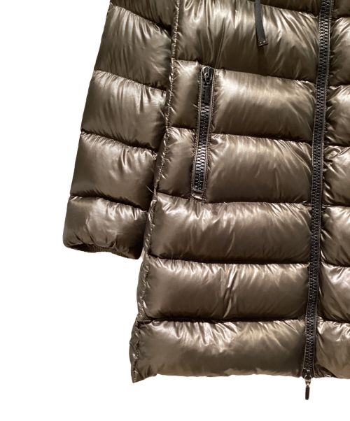 MONCLER（モンクレール）MONCLER (モンクレール) DOUDOUNE LEGERE/Down Coat （ドゥドゥンレジェールダウンコート） オリーブ サイズ:2の古着・服飾アイテム
