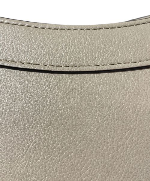 GUCCI（グッチ）GUCCI (グッチ) ダイアナスモールトートバッグ ベージュの古着・服飾アイテム