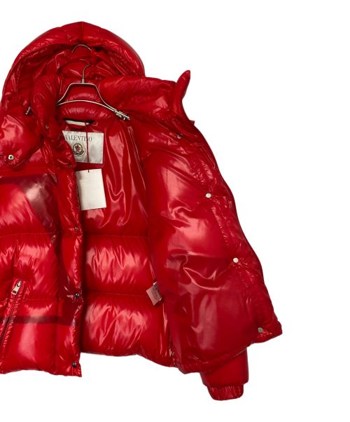 MONCLER（モンクレール）MONCLER (モンクレール) VALENTINO (ヴァレンティノ) ダウンジャケット レッド サイズ:38の古着・服飾アイテム