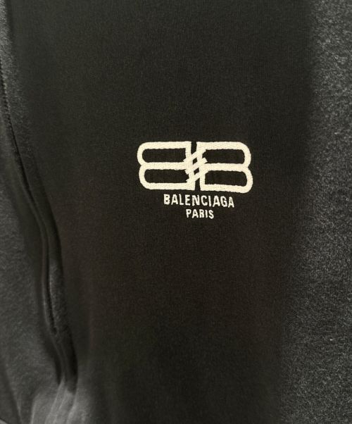 BALENCIAGA（バレンシアガ）BALENCIAGA (バレンシアガ) BBロゴジップパーカー ブラック サイズ:Sの古着・服飾アイテム