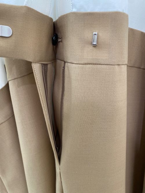sacai（サカイ）sacai (サカイ) オーバーサイズジャンプスーツ ベージュ×ホワイト サイズ:3の古着・服飾アイテム