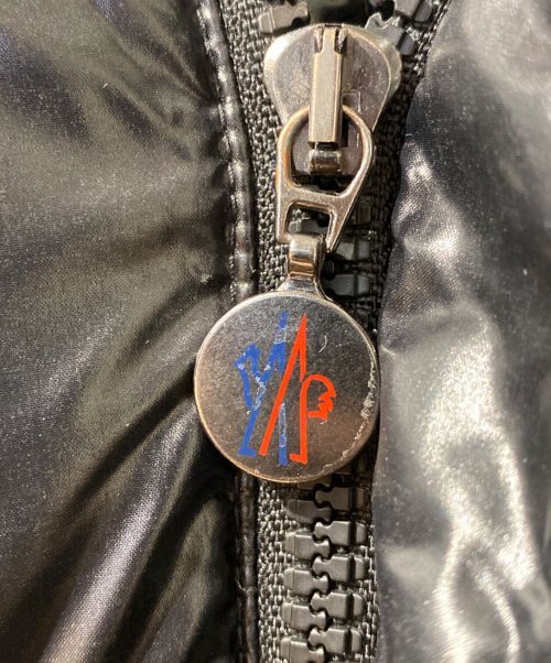 MONCLER（モンクレール）MONCLER (モンクレール) BULGARIE（ブルガリア）/ダウンジャケット ブラック サイズ:1の古着・服飾アイテム