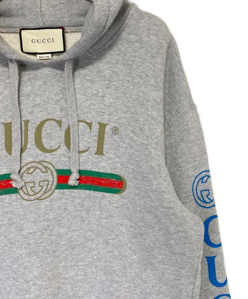 GUCCI（グッチ）GUCCI (グッチ) アームロゴドラゴンエンブロイダリーパーカー グレー サイズ:XSの古着・服飾アイテム