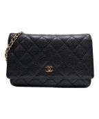 CHANELシャネル）の古着「マトラッセ チェーンウォレット」｜ブラック