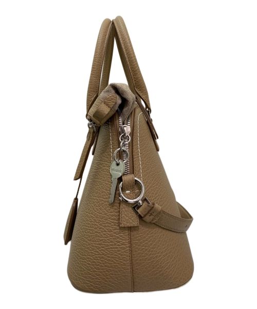 Maison Margiela（メゾンマルジェラ）Maison Margiela (メゾンマルジェラ) 5ACハンドバッグ ベージュ サイズ:ミディアムの古着・服飾アイテム