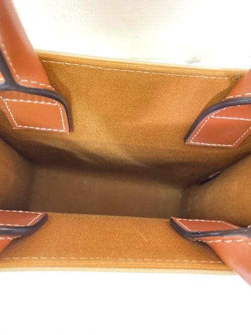 CELINE（セリーヌ）CELINE (セリーヌ) ミニバーティカルカバ ホワイト サイズ:ミニの古着・服飾アイテム